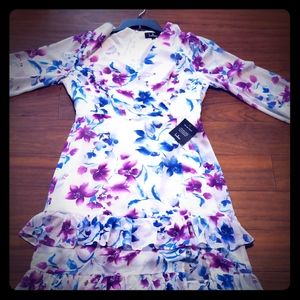 🌺🌸🍦Sweet Sunday Cream and Purple Floral (New)